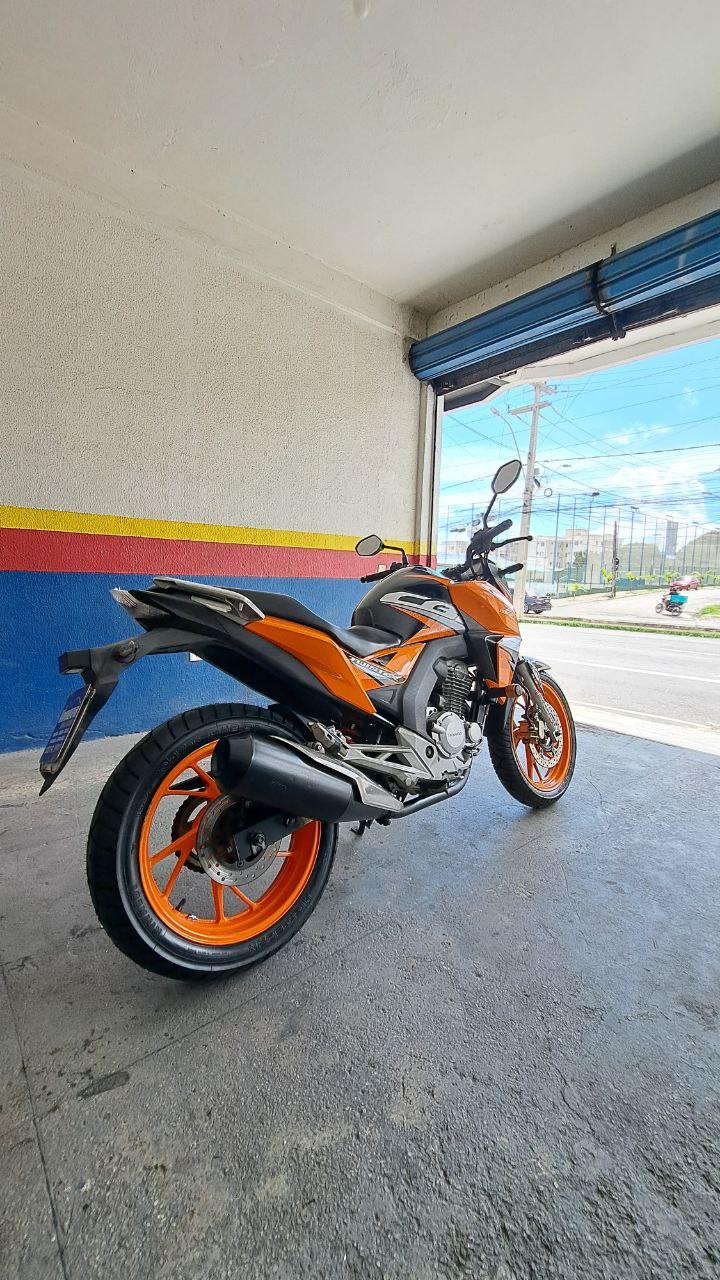 HONDA CB 250F TWISTER ABS TRASEIRA DIREITA